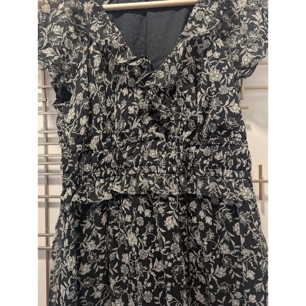 Old Navy Midi Dress Black Floral Smocked Ruffle Med V-Neck Cottagecore Feminine - Picture 3 of 9